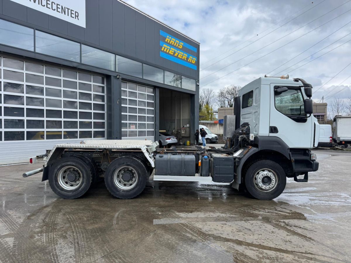 RENAULT Kerax 450 6x4 - Truk sasis: gambar 4 RENAULT Kerax 450 6x4 - Truk sasis: gambar 4