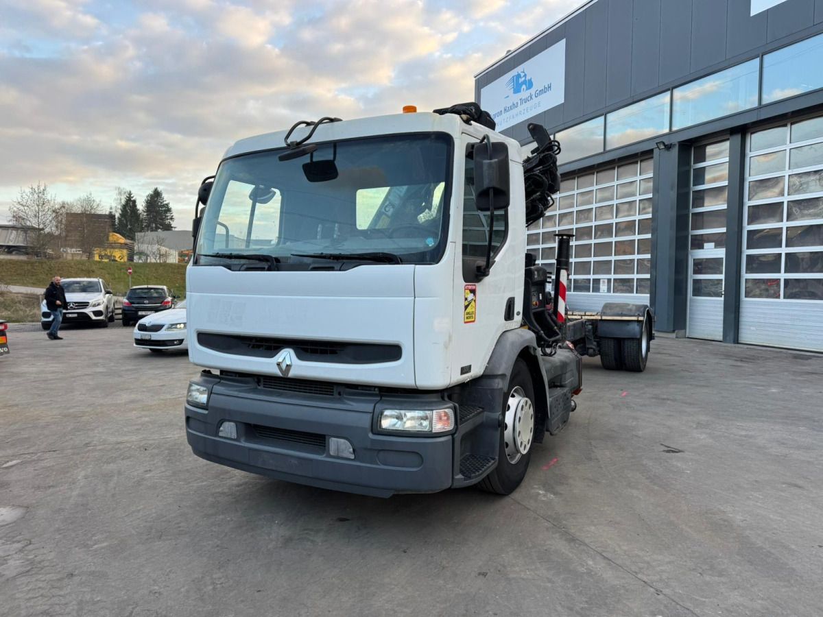 RENAULT Premium 320 4x2 Hiab 102-3 - Truk derek: gambar 3 RENAULT Premium 320 4x2 Hiab 102-3 - Truk derek: gambar 3