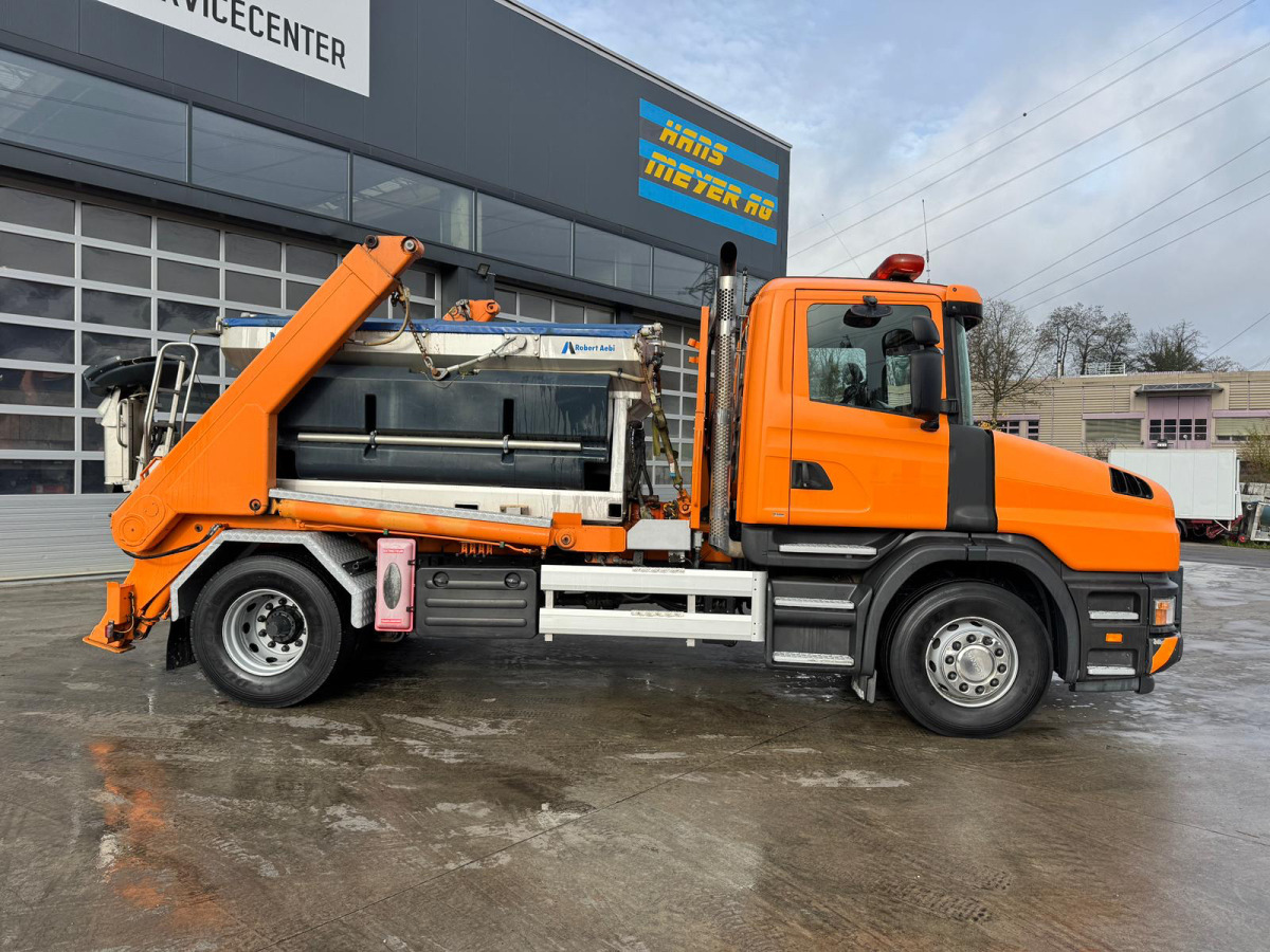 SCANIA T380 4x2 Winterdienst Schneepflug und Salzstreuer - Truk skip loader: gambar 4 SCANIA T380 4x2 Winterdienst Schneepflug und Salzstreuer - Truk skip loader: gambar 4