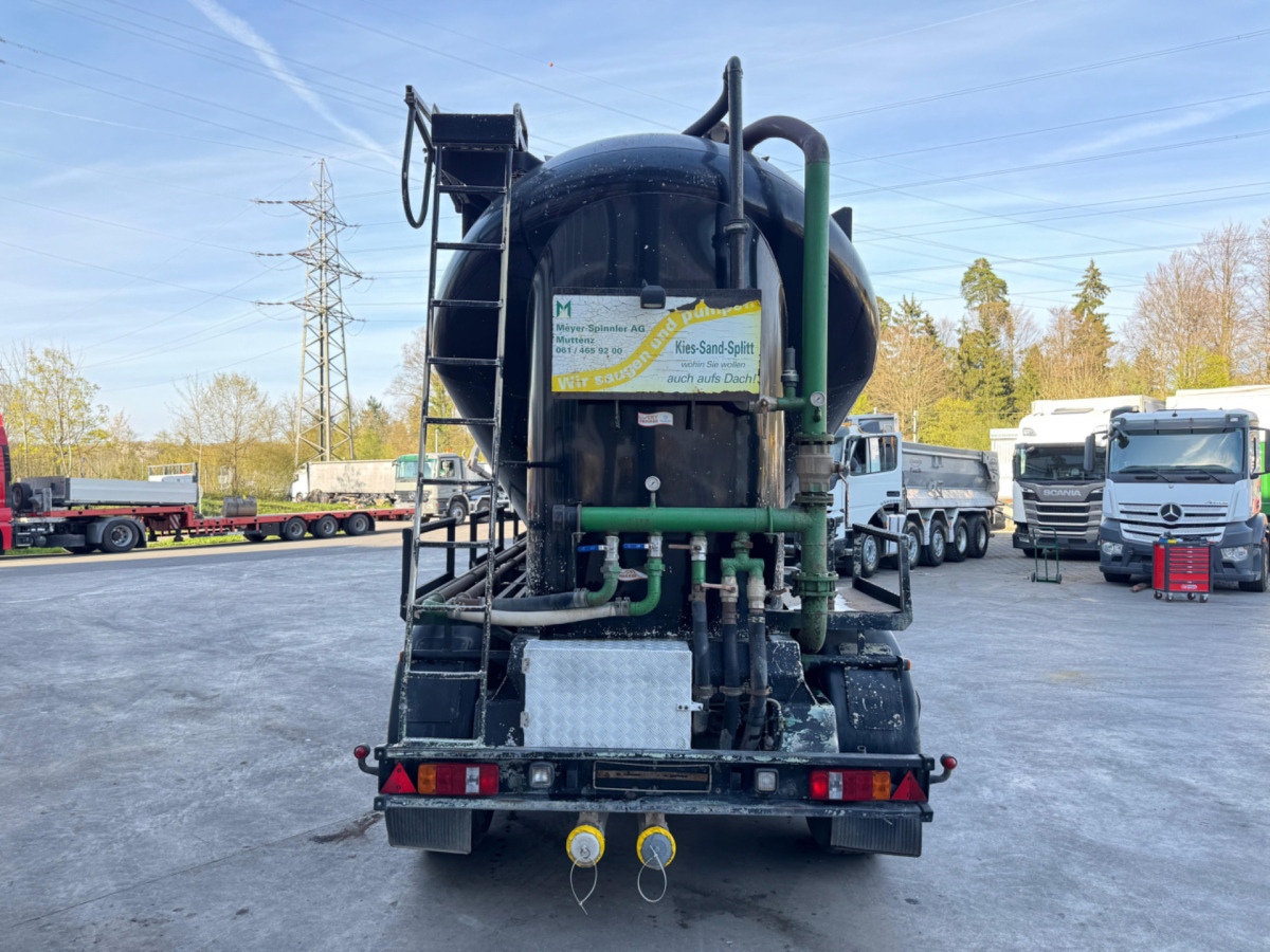 SPITZER Spitzer Silo 37m3 - Semi trailer silo: gambar 5 SPITZER Spitzer Silo 37m3 - Semi trailer silo: gambar 5