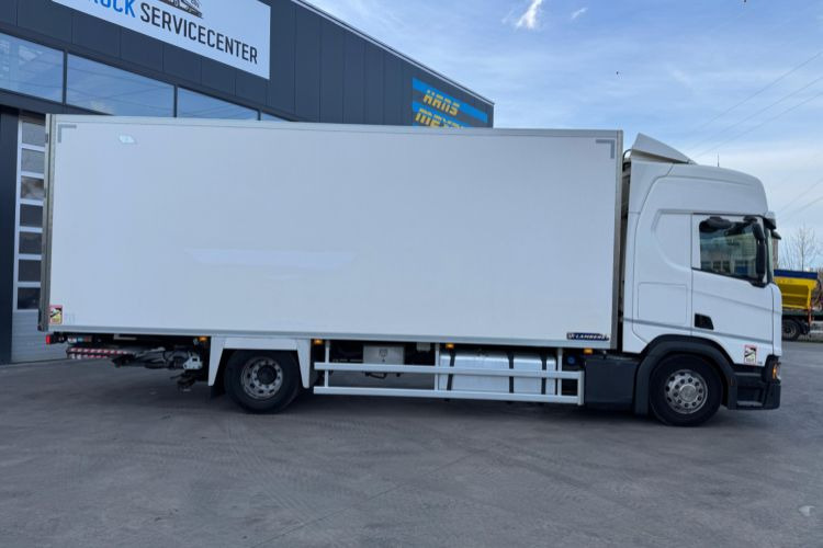 Scania R450 4x2 Isotherm - Truk isotermal: gambar 4 Scania R450 4x2 Isotherm - Truk isotermal: gambar 4