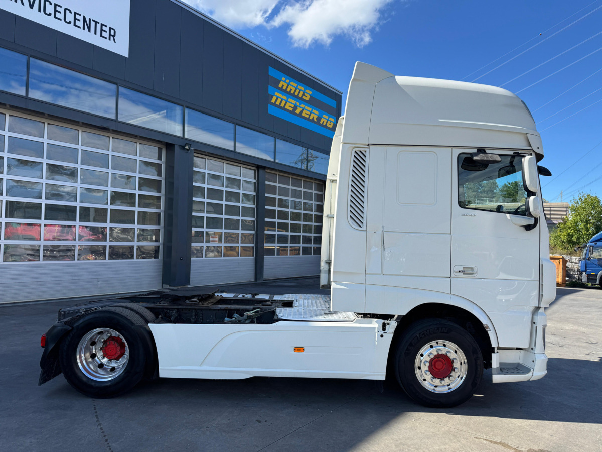 DAF XF460 4x2 - Tractor head: gambar 4 DAF XF460 4x2 - Tractor head: gambar 4