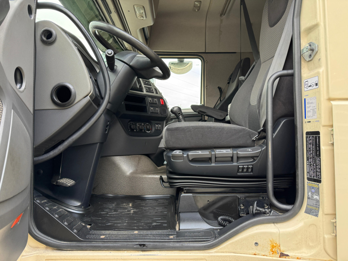 Tractor head DAF XF460 4x2: gambar 10