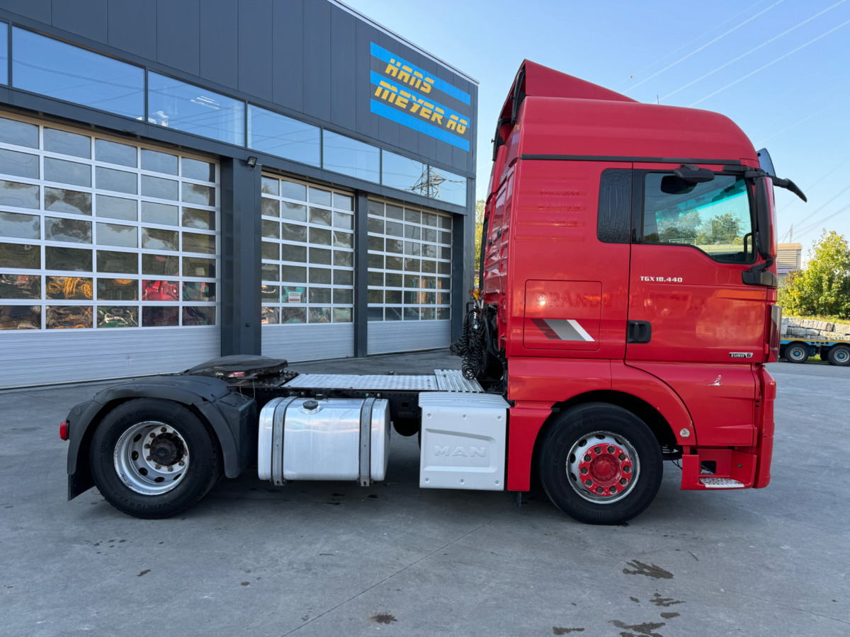 MAN TGX 18.440 C0712 - Tractor head: gambar 4 MAN TGX 18.440 C0712 - Tractor head: gambar 4