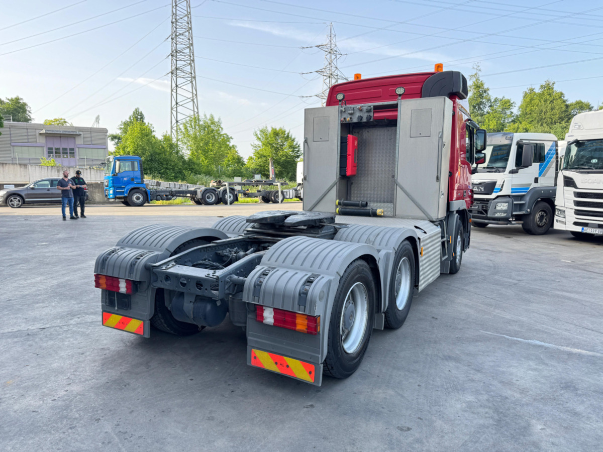 MERCEDES Actros 3360 V8 6x4 - Tractor head: gambar 5 MERCEDES Actros 3360 V8 6x4 - Tractor head: gambar 5
