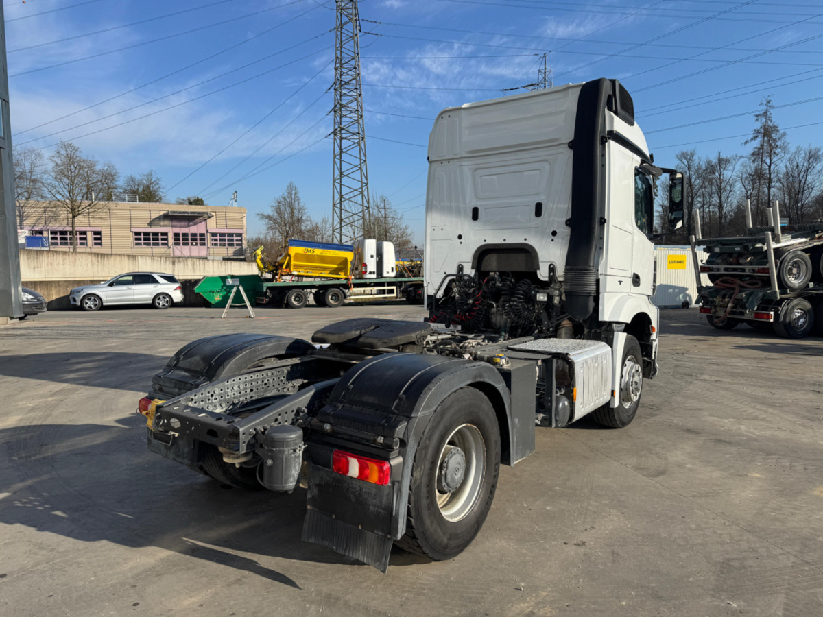 MERCEDES Arocs 1851 4x4H Kipphydraulik - Tractor head: gambar 4 MERCEDES Arocs 1851 4x4H Kipphydraulik - Tractor head: gambar 4