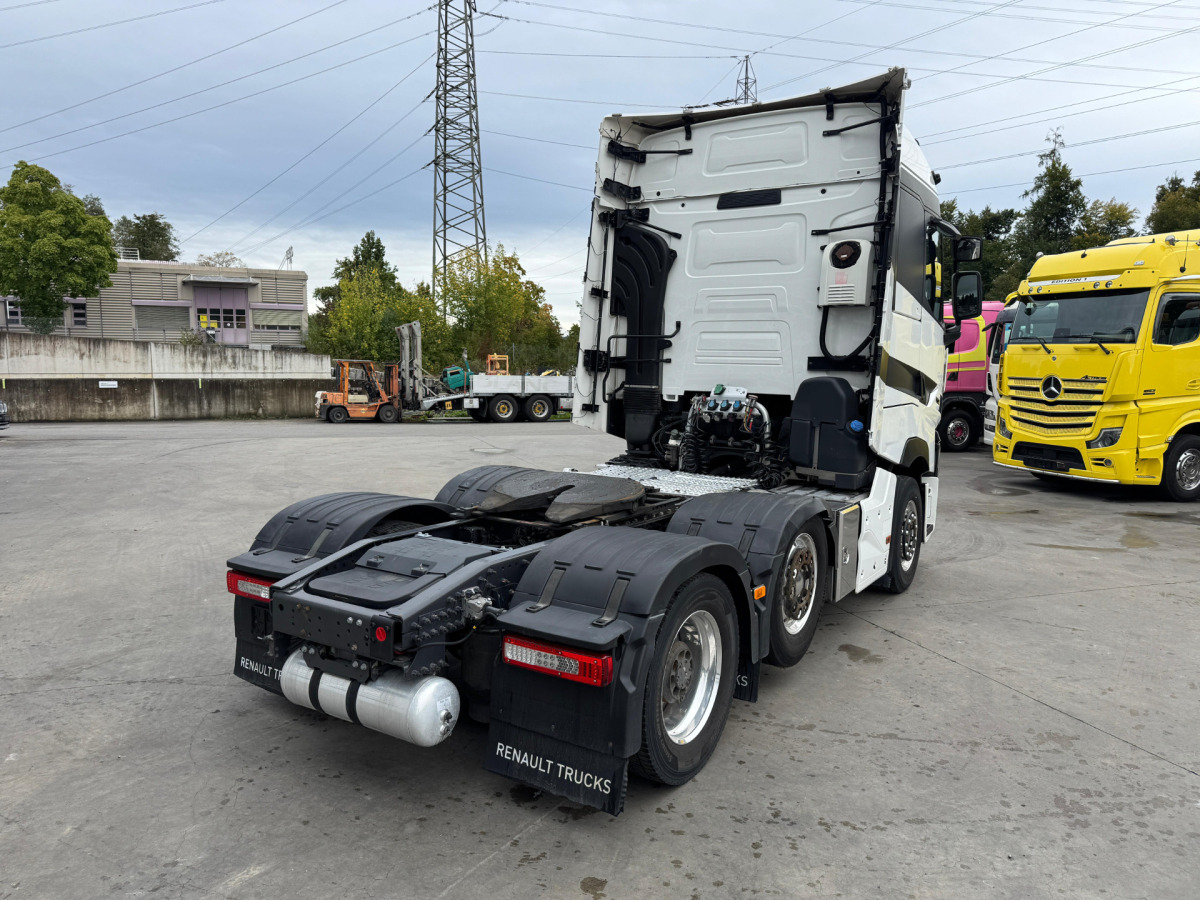 RENAULT T520 6x2 70.000KG - Tractor head: gambar 5 RENAULT T520 6x2 70.000KG - Tractor head: gambar 5