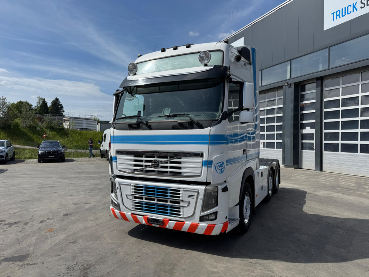 VOLVO FH16-750 6x2 - Tractor head: gambar 1 VOLVO FH16-750 6x2 - Tractor head: gambar 1