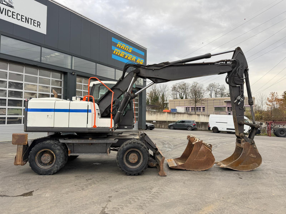 VOLVO EW160C SWS - Ekskavator roda: gambar 3 VOLVO EW160C SWS - Ekskavator roda: gambar 3