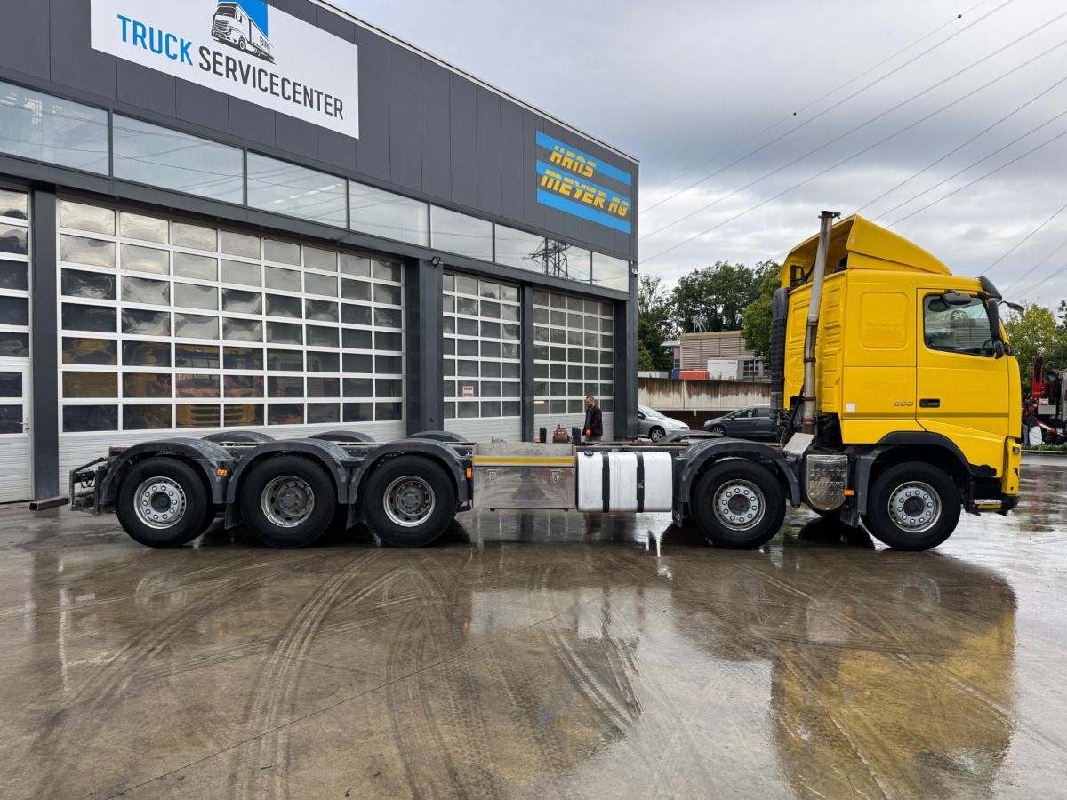 VOLVO FH-500 10x4 - Truk sasis: gambar 4 VOLVO FH-500 10x4 - Truk sasis: gambar 4