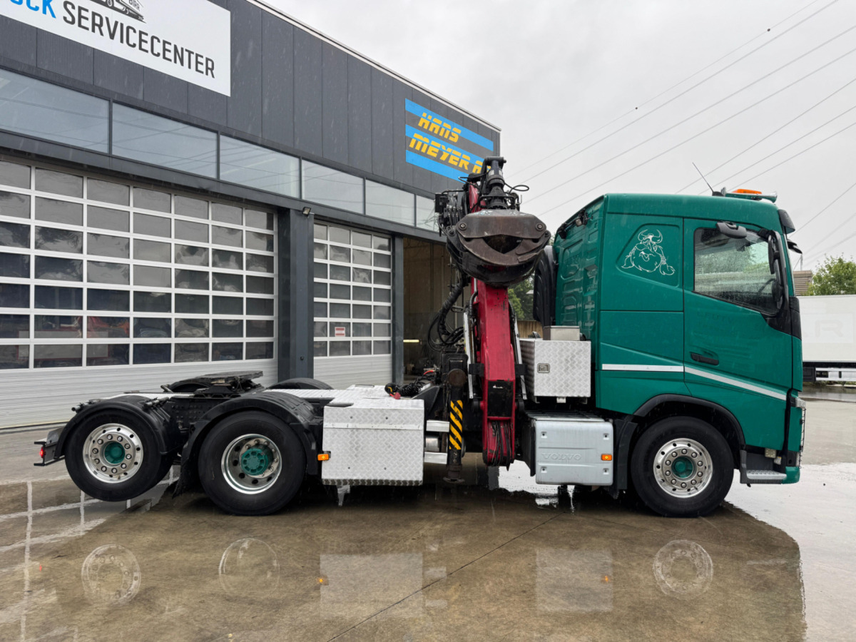 VOLVO FH-540 6x2 Tajfun L300Z - Truk logging, Truk derek: gambar 4 VOLVO FH-540 6x2 Tajfun L300Z - Truk logging, Truk derek: gambar 4
