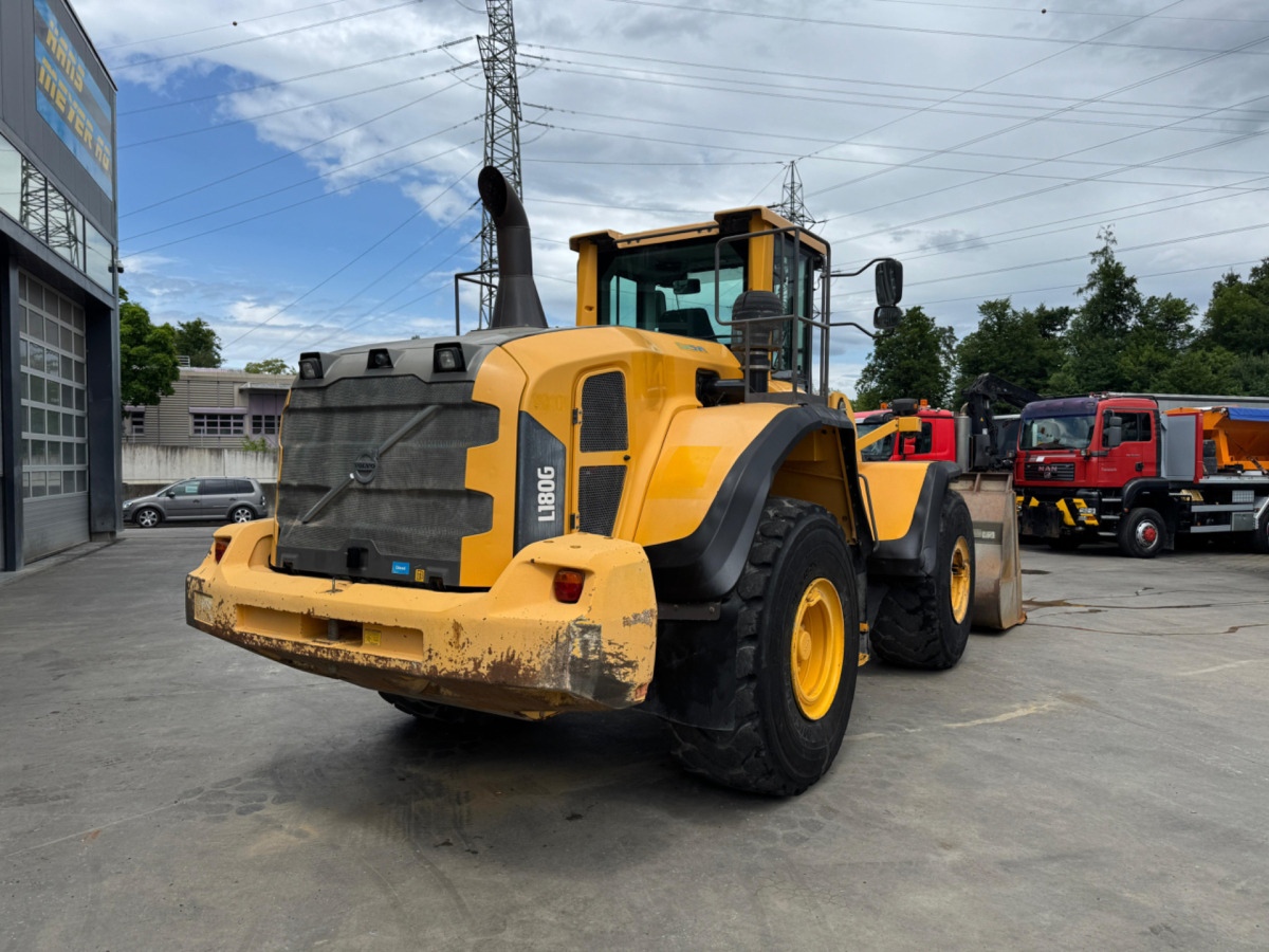 VOLVO L180G - Wheel loader: gambar 4 VOLVO L180G - Wheel loader: gambar 4