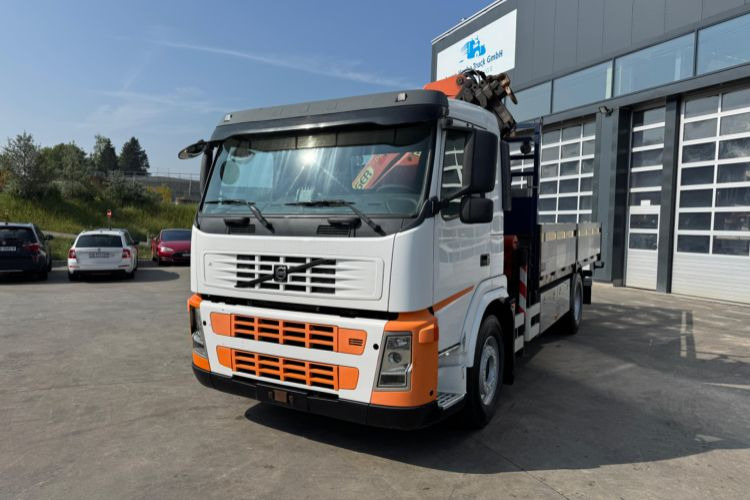 Volvo FM-300 4x2 Palfinger 16502-5 - Truk derek: gambar 2 Volvo FM-300 4x2 Palfinger 16502-5 - Truk derek: gambar 2