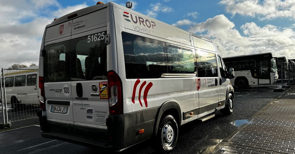 Fiat Ducato / 17 miejsc / EURO 6/ IGŁA !!!/ Cena:75000 zł netto - Bus mini, Van penumpang: gambar 2 Fiat Ducato / 17 miejsc / EURO 6/ IGŁA !!!/ Cena:75000 zł netto - Bus mini, Van penumpang: gambar 2