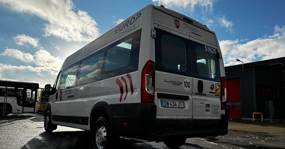 Fiat Ducato / 17 miejsc / EURO 6/ IGŁA !!!/ Cena:75000 zł netto - Bus mini, Van penumpang: gambar 4 Fiat Ducato / 17 miejsc / EURO 6/ IGŁA !!!/ Cena:75000 zł netto - Bus mini, Van penumpang: gambar 4