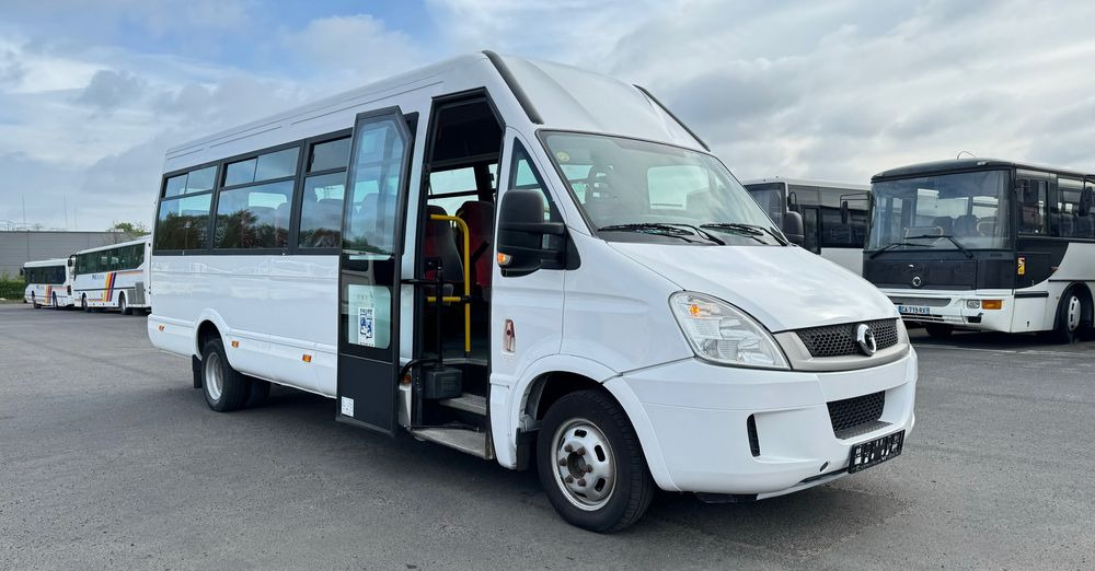 Irisbus Iveco Daily / 23 miejsca / Cena 87000 zł netto - Bus mini, Van penumpang: gambar 1 Irisbus Iveco Daily / 23 miejsca / Cena 87000 zł netto - Bus mini, Van penumpang: gambar 1