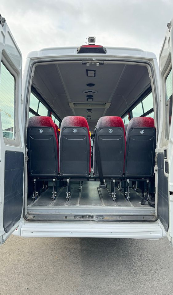 Irisbus Iveco Daily / 23 miejsca / Cena 87000 zł netto - Bus mini, Van penumpang: gambar 5 Irisbus Iveco Daily / 23 miejsca / Cena 87000 zł netto - Bus mini, Van penumpang: gambar 5