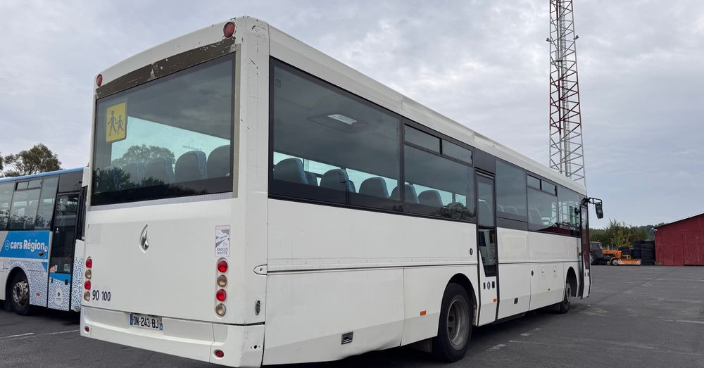 Renault Fast Scoler/ 59 miejsc / euro 5 / Cena:77000 zł netto - Bus pinggiran kota: gambar 3 Renault Fast Scoler/ 59 miejsc / euro 5 / Cena:77000 zł netto - Bus pinggiran kota: gambar 3