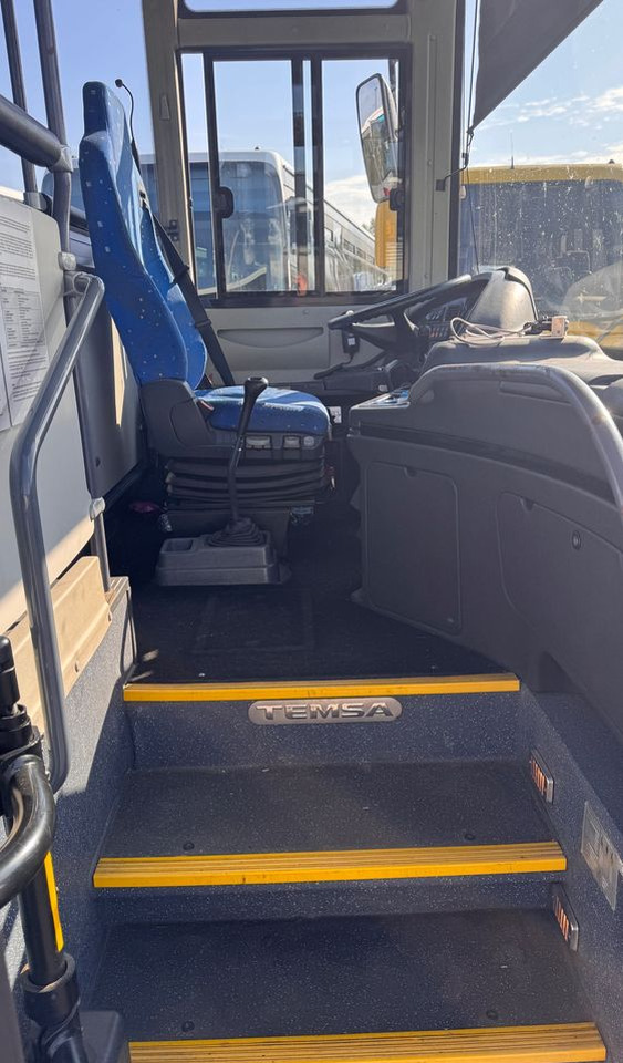 Temsa Tourmalin / motor Cumminis / 60 miejsc / Euro 5 /niski przebieg km/ Cena:69000zł netto - Bus pinggiran kota: gambar 5 Temsa Tourmalin / motor Cumminis / 60 miejsc / Euro 5 /niski przebieg km/ Cena:69000zł netto - Bus pinggiran kota: gambar 5