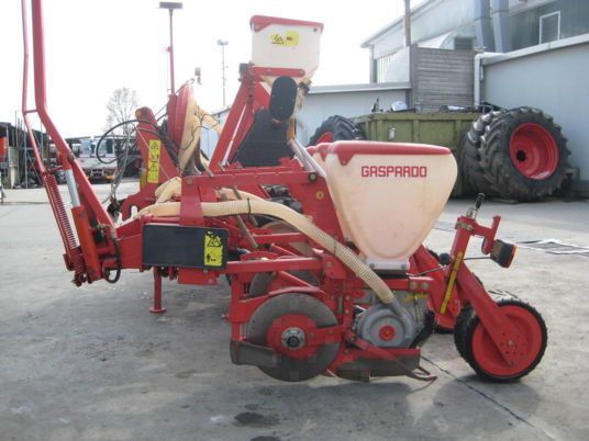Gaspardo ST250/6File - Penabur presisi: gambar 3 Gaspardo ST250/6File - Penabur presisi: gambar 3