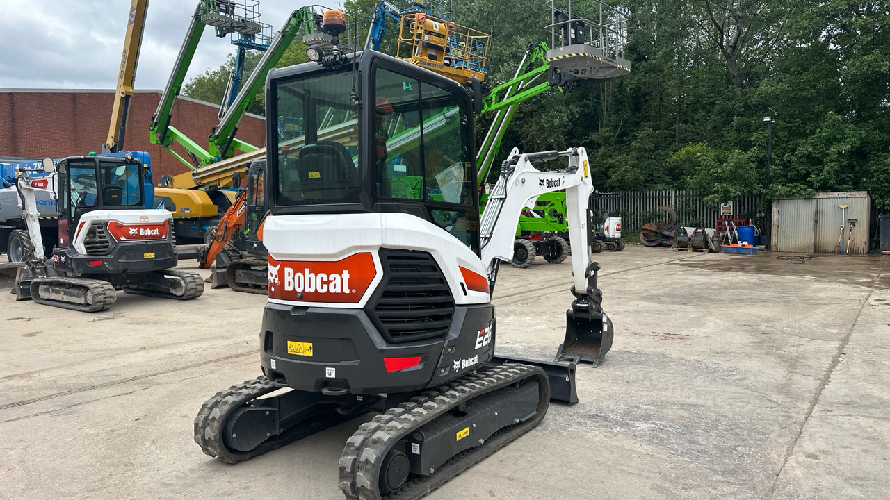 BOBCAT E 26 - Ekskavator mini: gambar 4 BOBCAT E 26 - Ekskavator mini: gambar 4