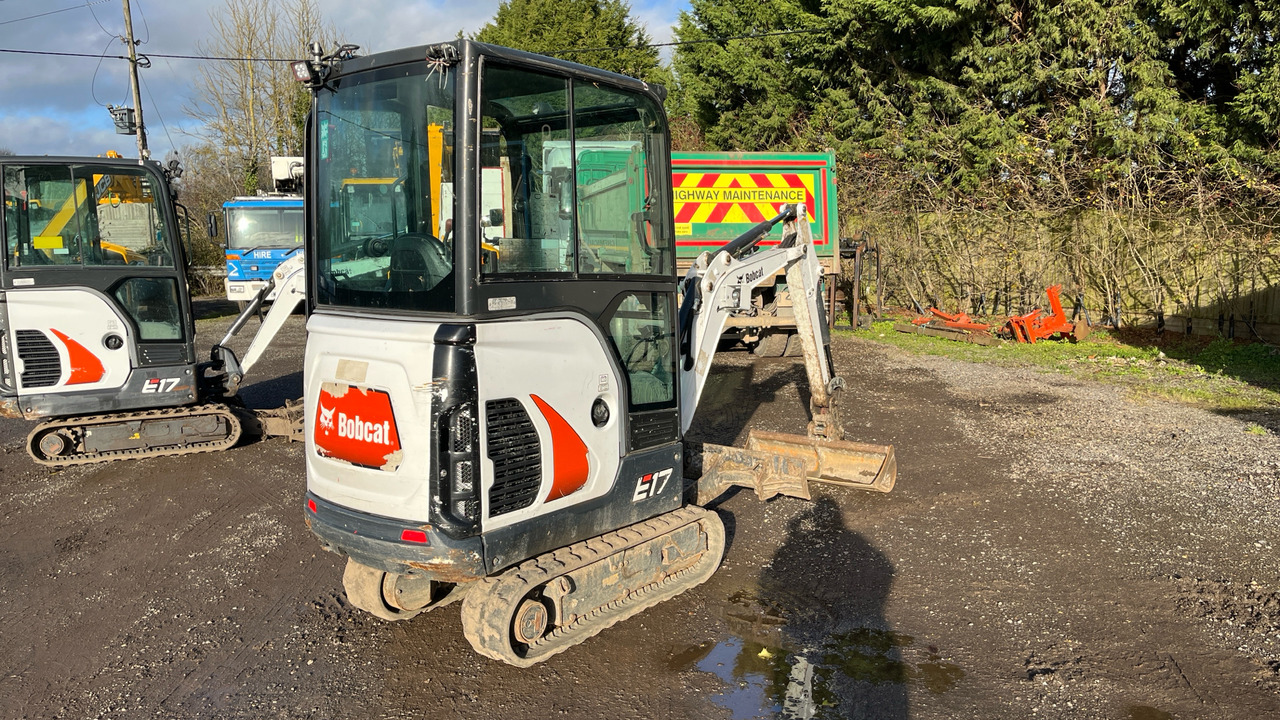 BOBCAT E17 - Ekskavator mini: gambar 4 BOBCAT E17 - Ekskavator mini: gambar 4