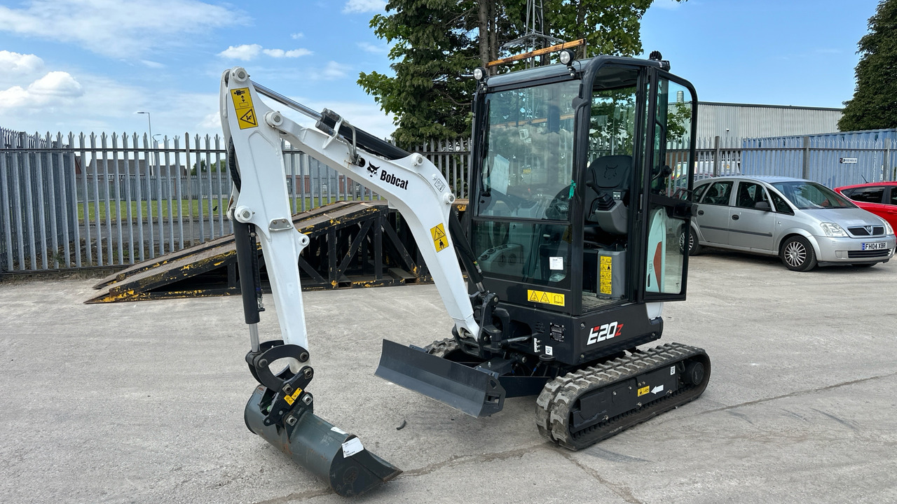 BOBCAT E20Z - Ekskavator mini: gambar 2 BOBCAT E20Z - Ekskavator mini: gambar 2