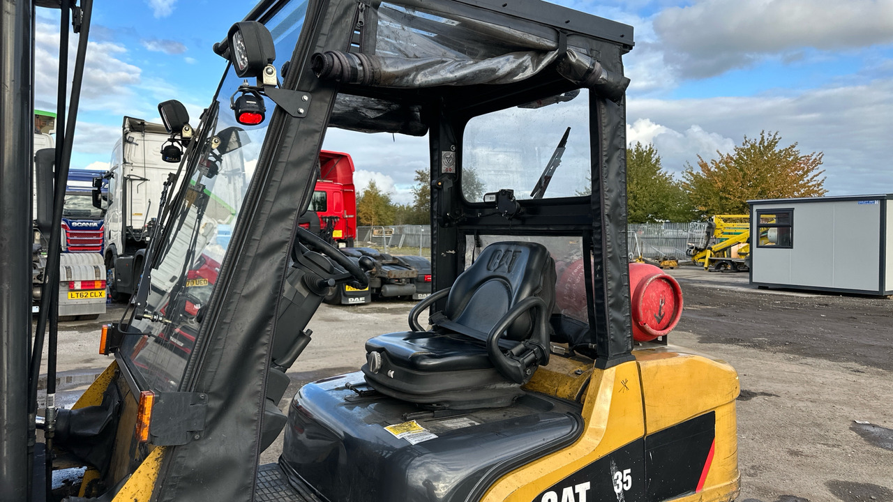 CAT GP35 - Forklift LPG: gambar 5 CAT GP35 - Forklift LPG: gambar 5