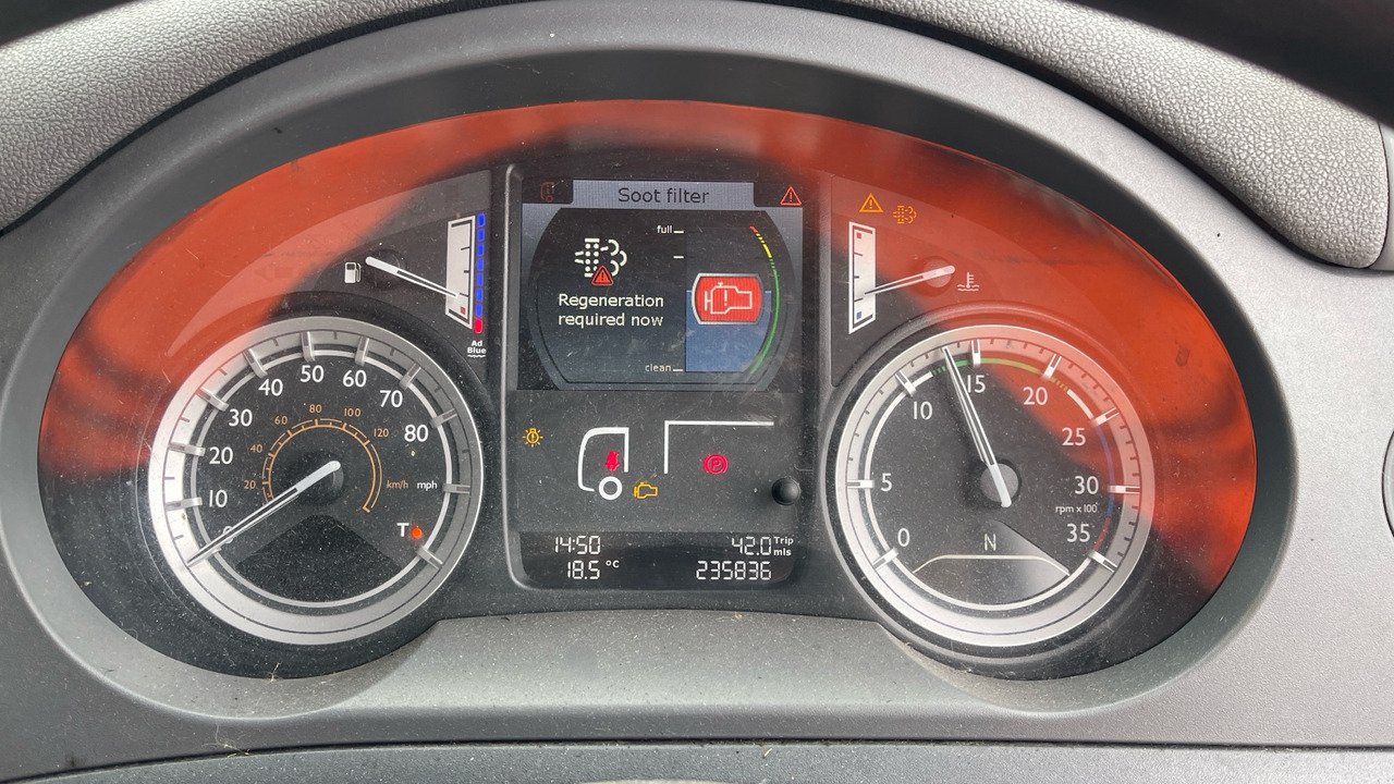 Truk berpendingin DAF CF 220: gambar 6