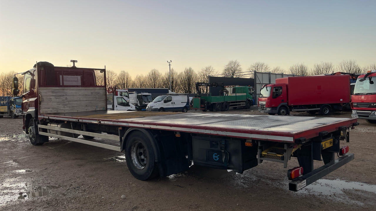 DAF CF 230 - Truk flatbed: gambar 3 DAF CF 230 - Truk flatbed: gambar 3