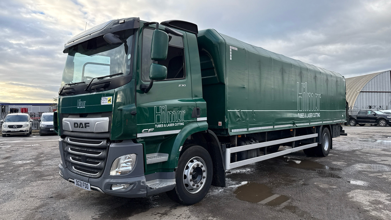 DAF CF 230 - Truk flatbed: gambar 2 DAF CF 230 - Truk flatbed: gambar 2