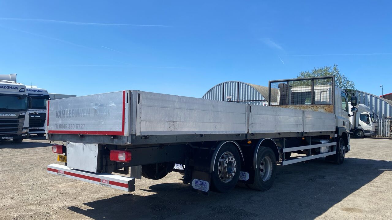 DAF CF 320 - Truk flatbed: gambar 4 DAF CF 320 - Truk flatbed: gambar 4