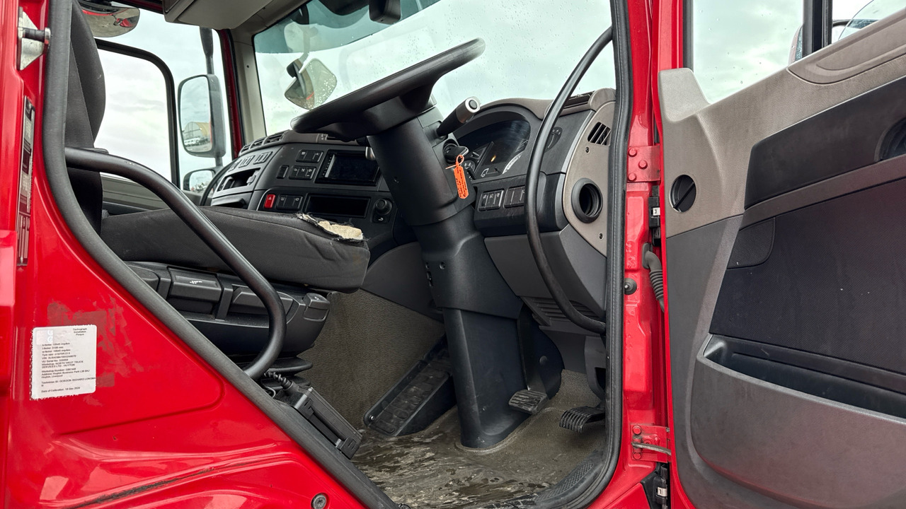 DAF CF 320 - Truk flatbed: gambar 5 DAF CF 320 - Truk flatbed: gambar 5