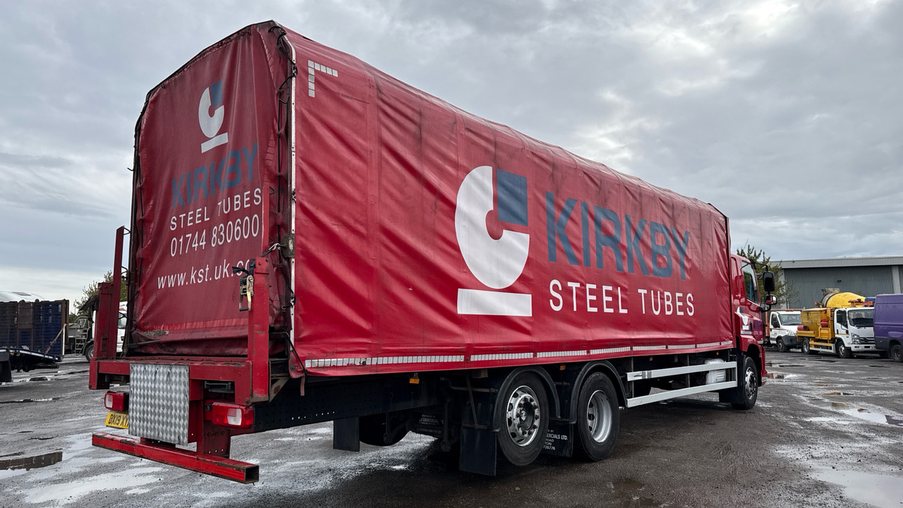 DAF CF 320 - Truk flatbed: gambar 4 DAF CF 320 - Truk flatbed: gambar 4