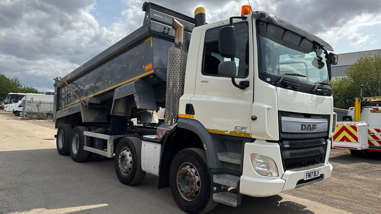 DAF CF 400 - Truk jungkit: gambar 1 DAF CF 400 - Truk jungkit: gambar 1