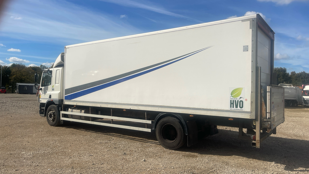 DAF CF 65.220 - Truk box: gambar 3 DAF CF 65.220 - Truk box: gambar 3