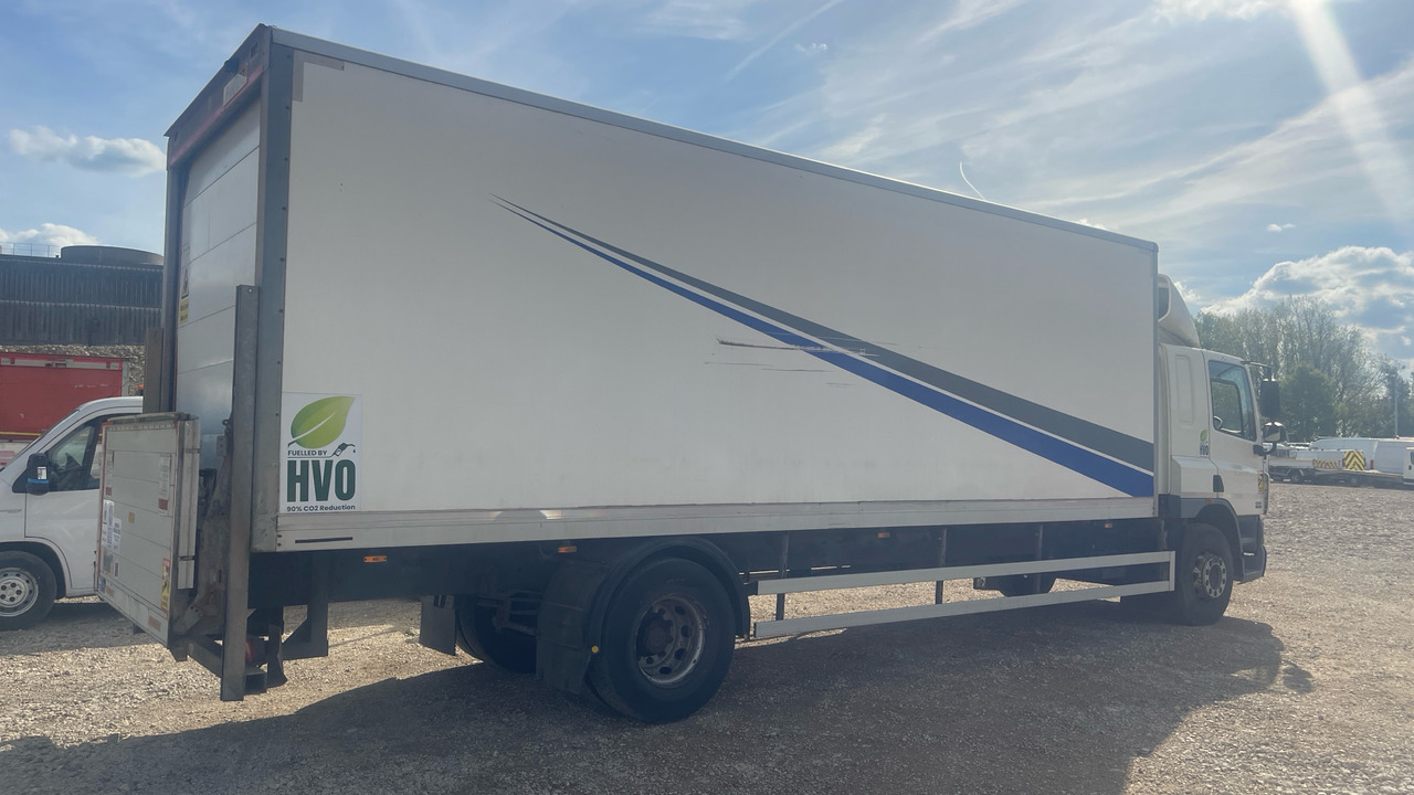 DAF CF 65.220 - Truk box: gambar 4 DAF CF 65.220 - Truk box: gambar 4
