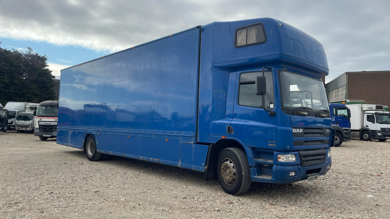 DAF CF 65.250 - Truk box: gambar 1 DAF CF 65.250 - Truk box: gambar 1