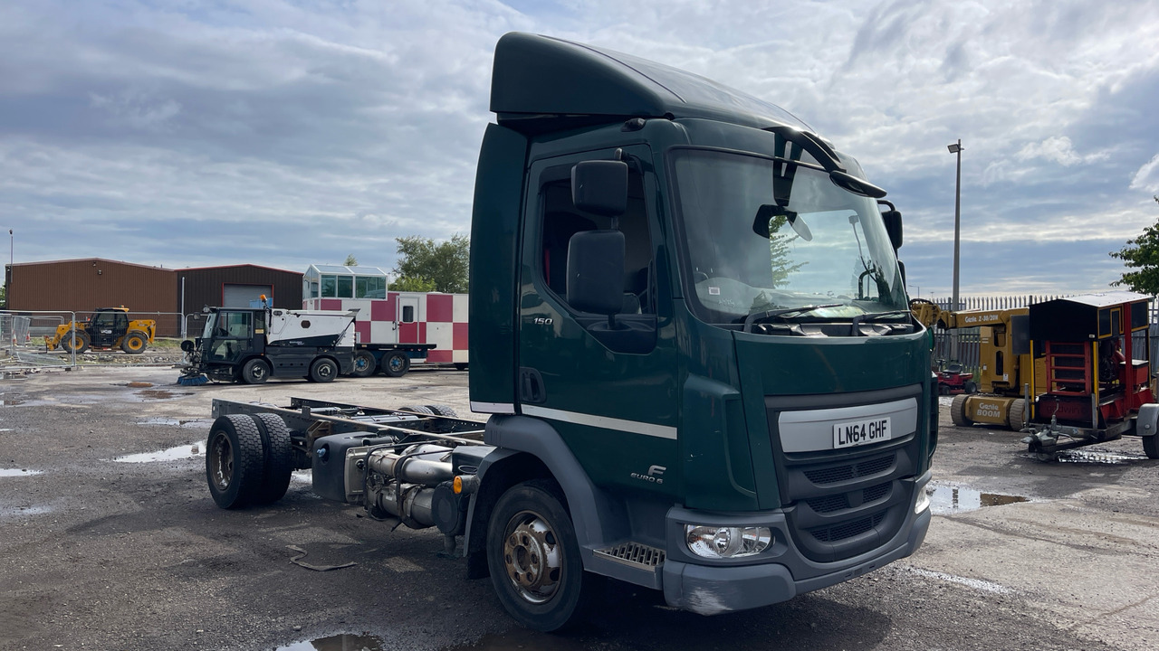 DAF LF 150 - Truk sasis: gambar 1 DAF LF 150 - Truk sasis: gambar 1