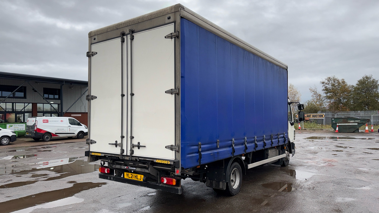 DAF LF 180 - Truk dengan terpal samping: gambar 4 DAF LF 180 - Truk dengan terpal samping: gambar 4