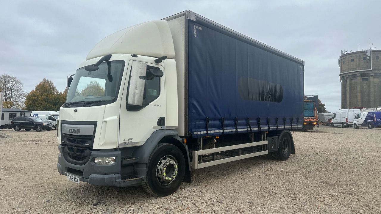 DAF LF 250 - Truk dengan terpal samping: gambar 2 DAF LF 250 - Truk dengan terpal samping: gambar 2