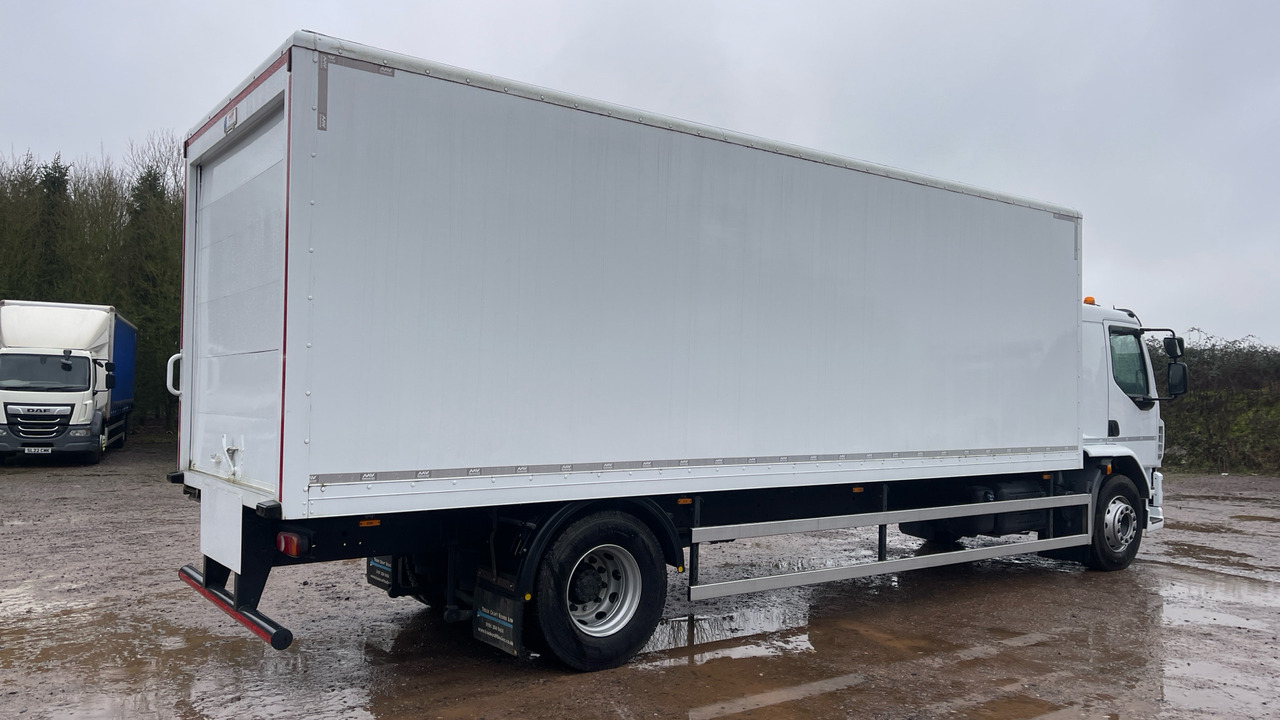 DAF LF 280 - Truk box: gambar 4 DAF LF 280 - Truk box: gambar 4