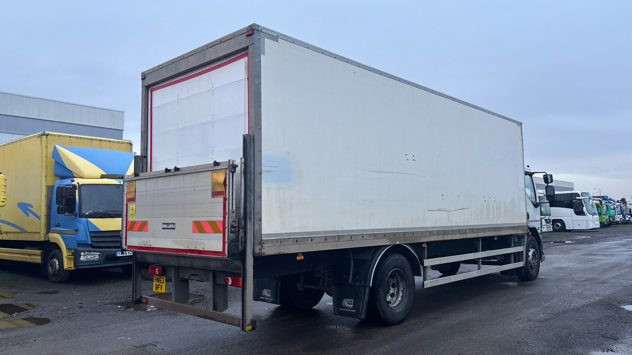 DAF LF 55.220 - Truk box: gambar 4 DAF LF 55.220 - Truk box: gambar 4