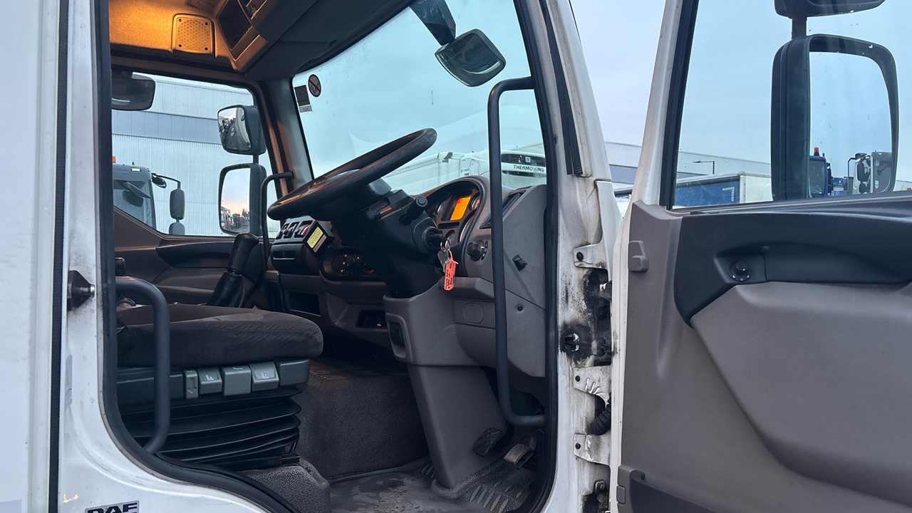 DAF LF 55.220 - Truk box: gambar 5 DAF LF 55.220 - Truk box: gambar 5