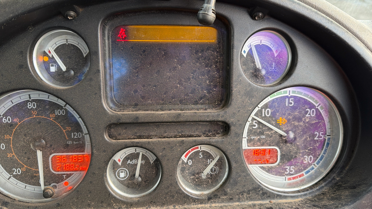 Truk skip loader DAF LF 55.250: gambar 6