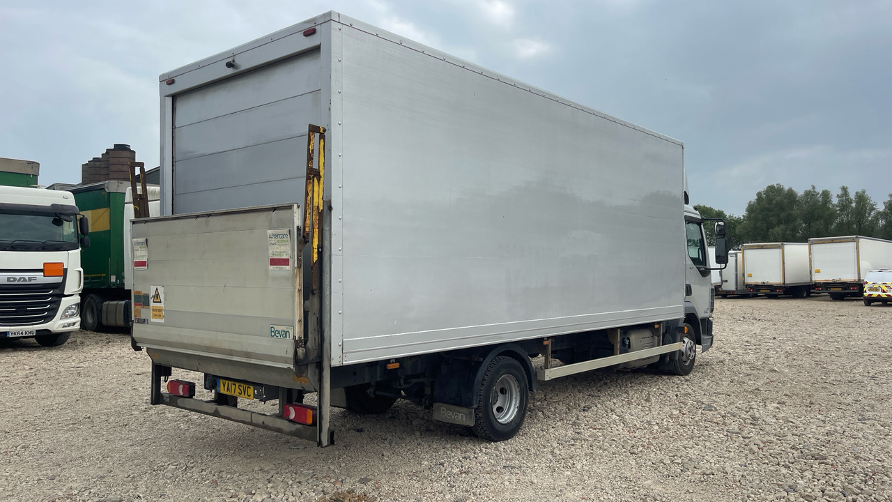 Daf LF 150 - Truk box: gambar 4 Daf LF 150 - Truk box: gambar 4