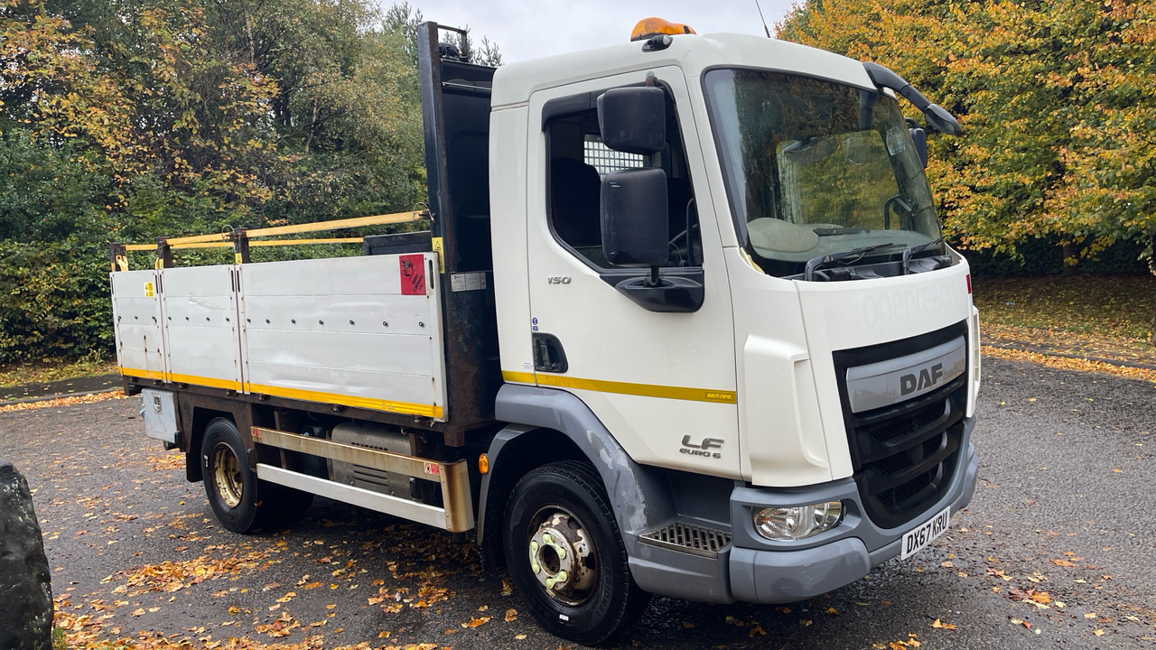 Daf LF 150 - Truk flatbed: gambar 1 Daf LF 150 - Truk flatbed: gambar 1