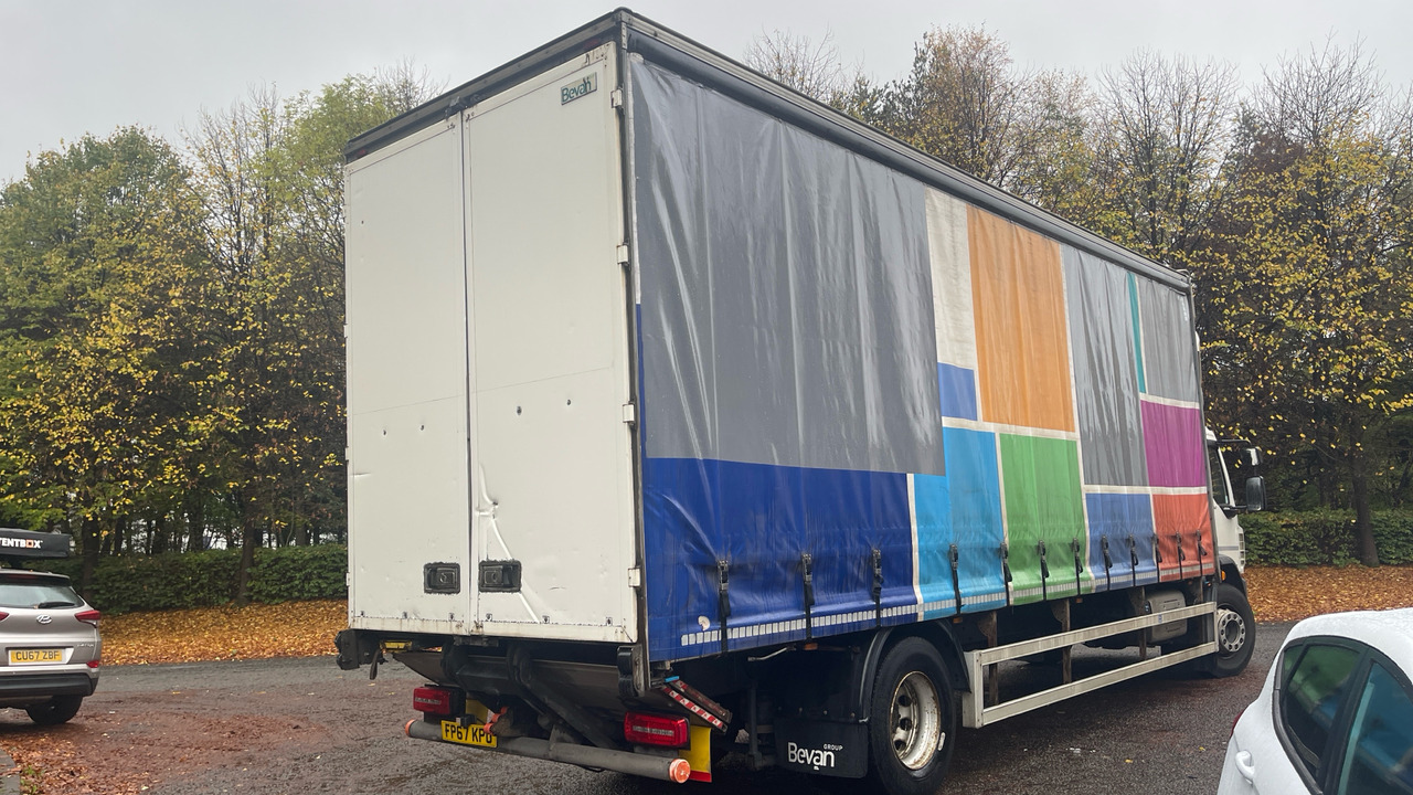 Daf LF 230 - Truk dengan terpal samping: gambar 4 Daf LF 230 - Truk dengan terpal samping: gambar 4