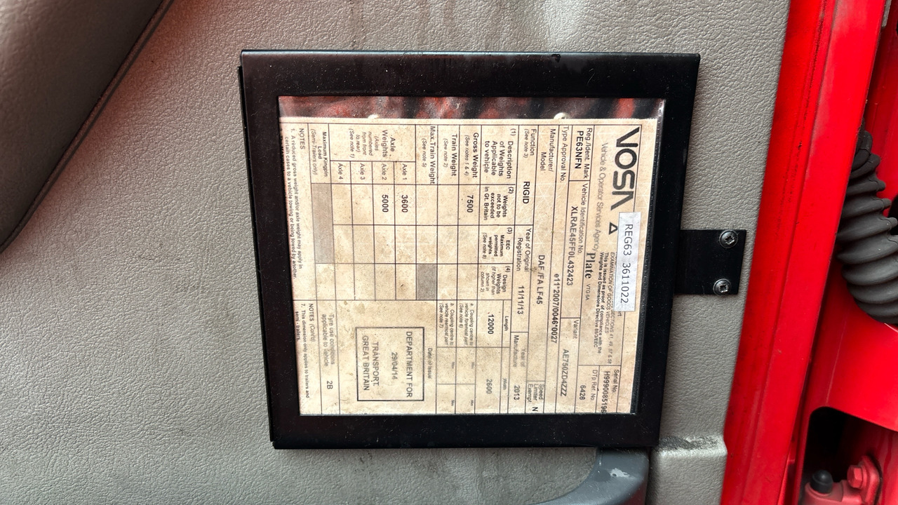 Truk box Daf LF 45.140: gambar 11