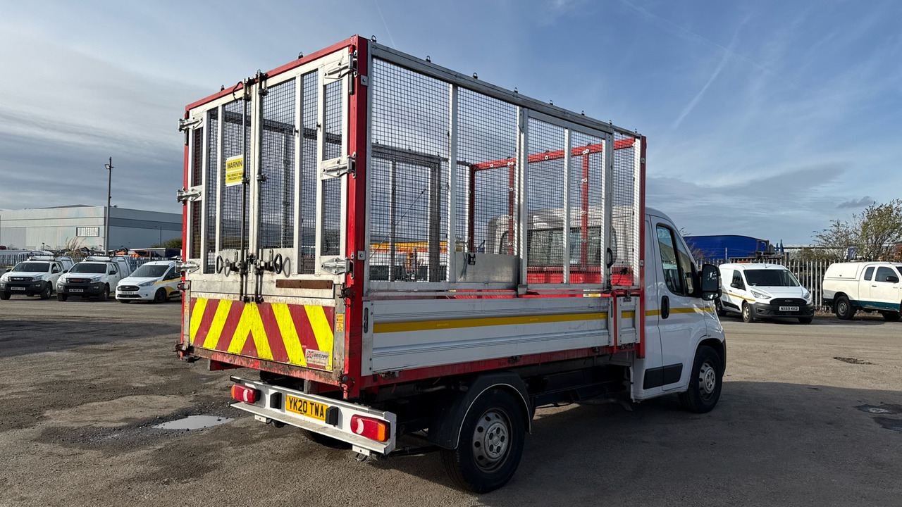 FIAT DUCATO 35 2.3 Multijet 140PS - Van jungkit: gambar 5 FIAT DUCATO 35 2.3 Multijet 140PS - Van jungkit: gambar 5